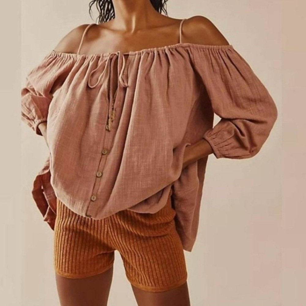 FREE PEOPLE- Stealin’ Hearts Off-Shoulder Dusty Rose Tunic
